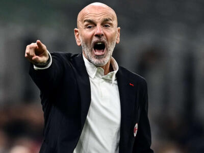Pellegatti: “Il Milan vuole capire che farà Pioli in ottica buonuscita, la clausola di Zirkzee è un’arma a doppio taglio”