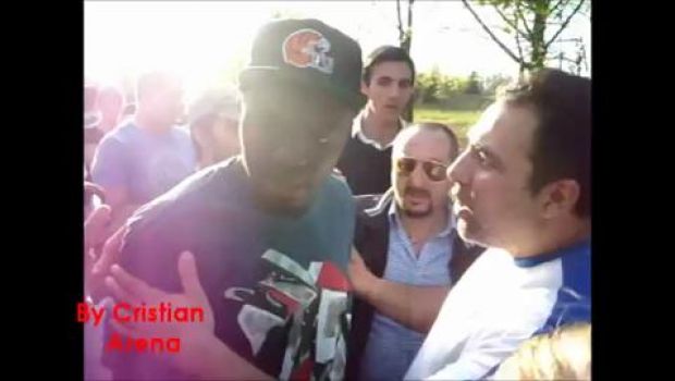 Milan, Muntari discute con i tifosi dopo una parolaccia di troppo (VIDEO)