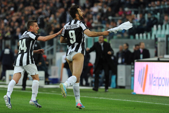 Juventus &#8211; Pescara 2-1 | Serie A | Risultato finale: doppietta di Vucinic e gol di Cascione