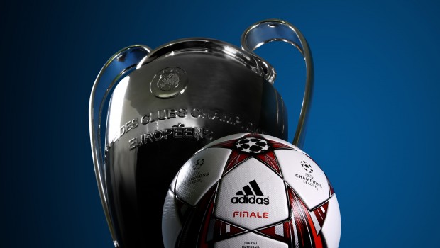 Presentati i palloni ufficiali di Champions League ed Europa League 2013-2014 | foto