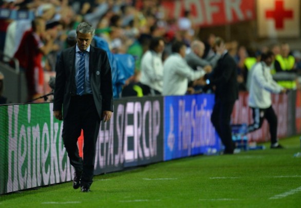 Chelsea, dopo il ko in Champions è ufficialmente crisi: Abramovich furioso, Mourinho bersagliato