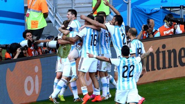 Argentina-Nigeria 3-2 | Diretta Mondiali Brasile 2014 | Risultato finale: doppiette di Messi e Musa, gol di Rojo