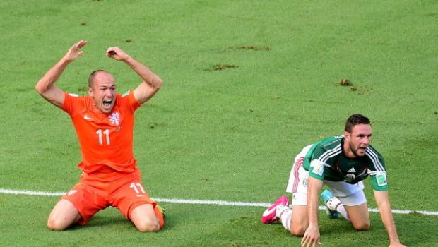 Robben sul presunto fallo da rigore: &#8220;Mi sono tuffato, chiedo scusa&#8221; &#8211; Video