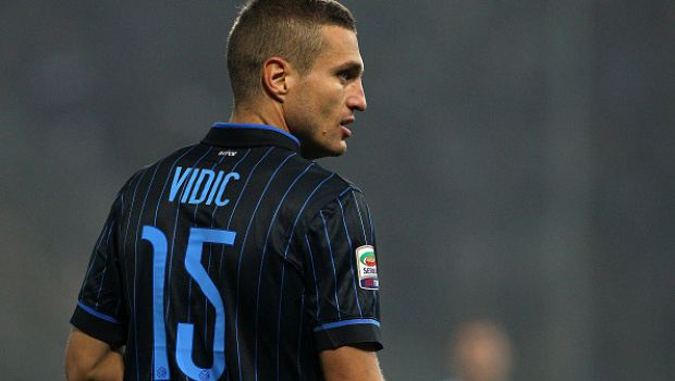 Inter: Vidic delude, si torna sul mercato per un difensore