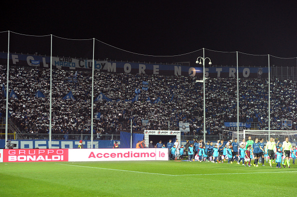 Atalanta-Roma e Lazio-Juventus, scontri tra tifosi e polizia