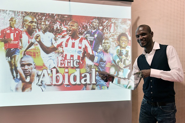 Eric Abidal dice basta: a 35 anni lascia il calcio
