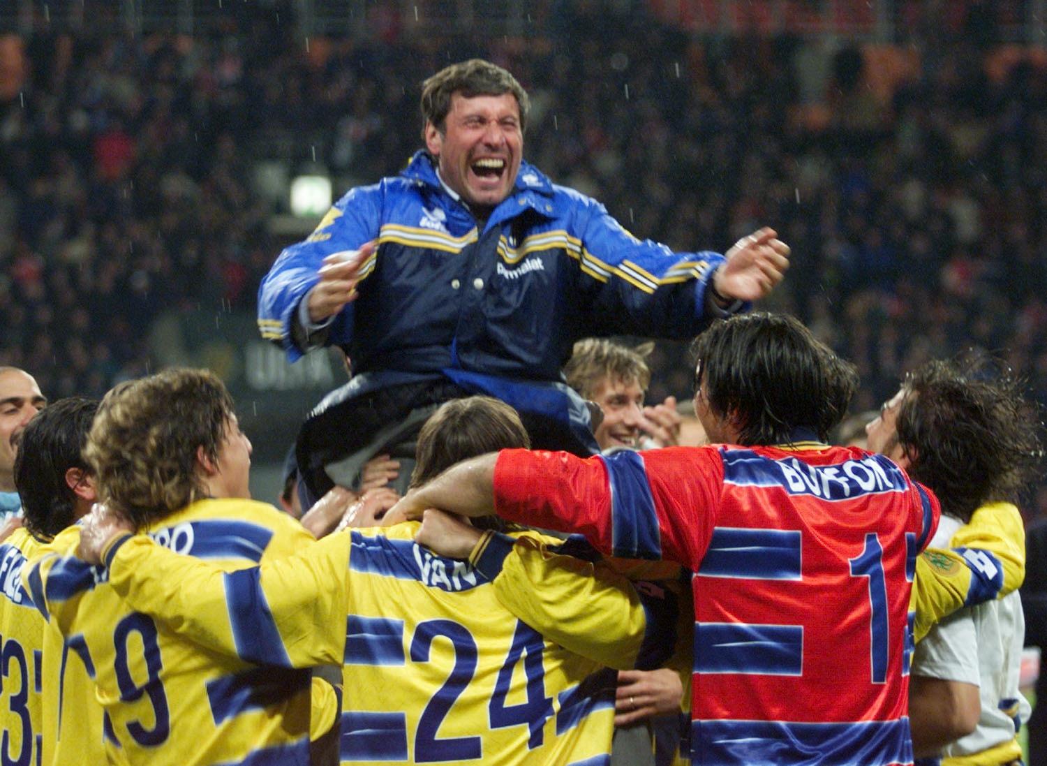Parma: trofei all&#8217;asta, Malesani vuole la Coppa Uefa 99
