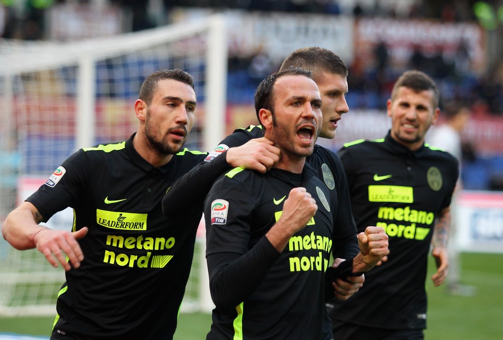 Roma-Verona 1-1 (Nainggolan, Pazzini rig.): video gol e highlights