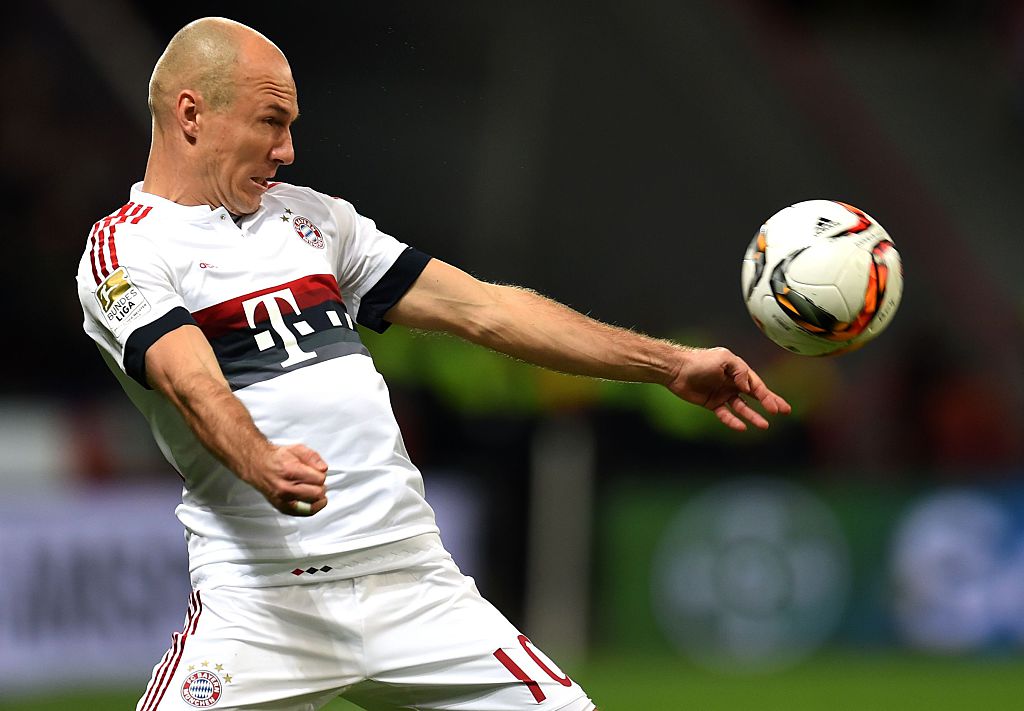 Bayern: tutti contro Robben, &#8220;simula troppo&#8221;