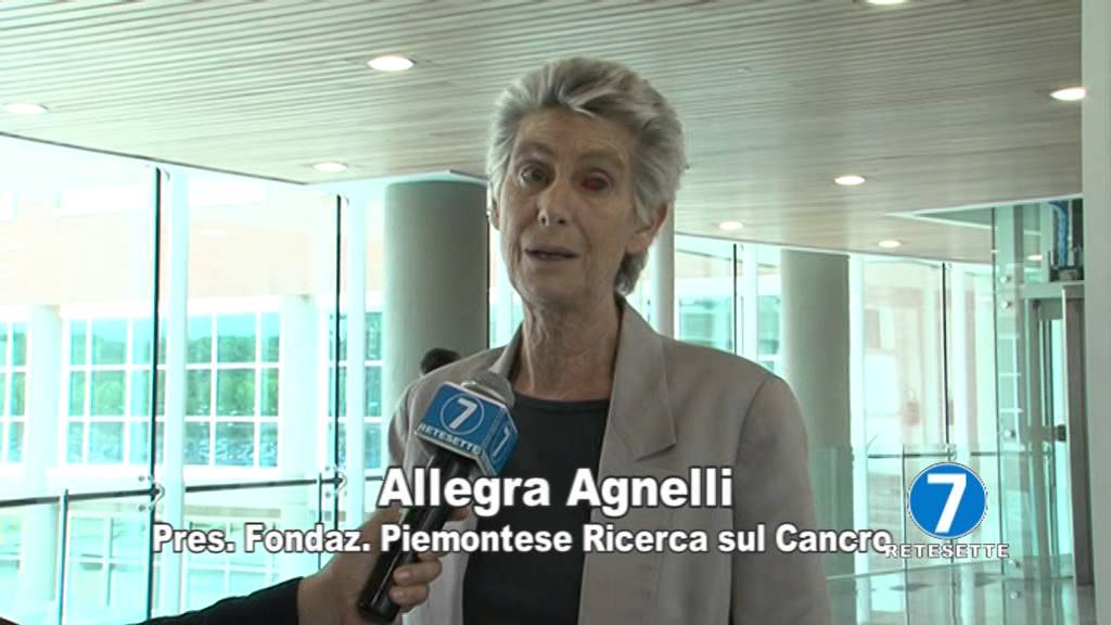 Agnelli: svaligiata la villa di Allegra, mamma di Andrea