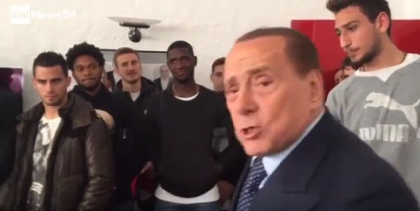 Berlusconi al Milan: &#8220;Se giocate così non vi pago&#8221; (Video)