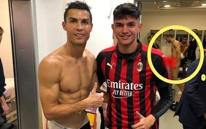 Chiellini nudo dopo Milan-Juve: incidente hot per una foto con Ronaldo