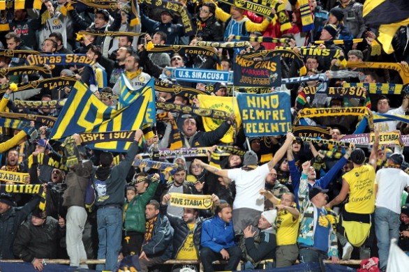 Juve Stabia, il presidente Manniello restituisce personalmente l&#8217;abbonamento ad un tifoso deluso