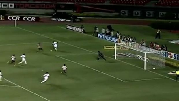 Top 5 gol del campionato Paulista: splendida la punizione di Abreu (video)
