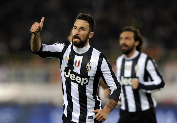 Juventus, Mirko Vucinic non pensa alla Champions: &#8220;Con l&#8217;Inter, è la partita della vita&#8221;