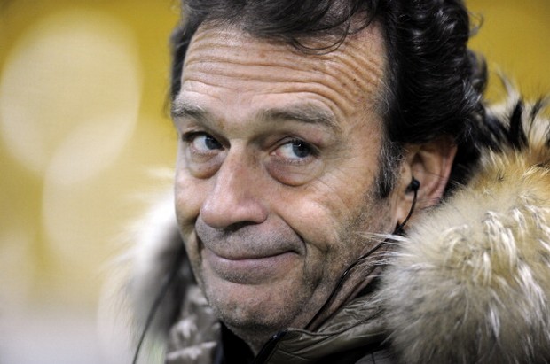 Cagliari, Massimo Cellino incontra i tifosi: &#8220;In carcere si sta bene, prima o poi ci finirete tutti&#8230;&#8221;