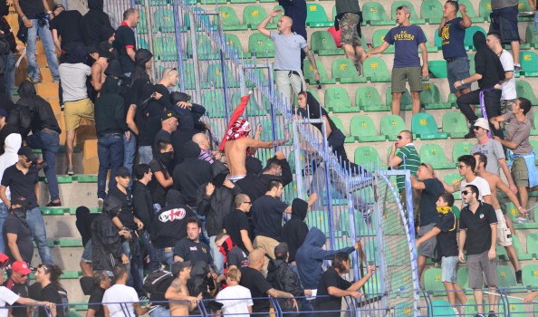 Verona &#8211; Milan, arrestati due ultras rossoneri dopo i disordini del Bentegodi