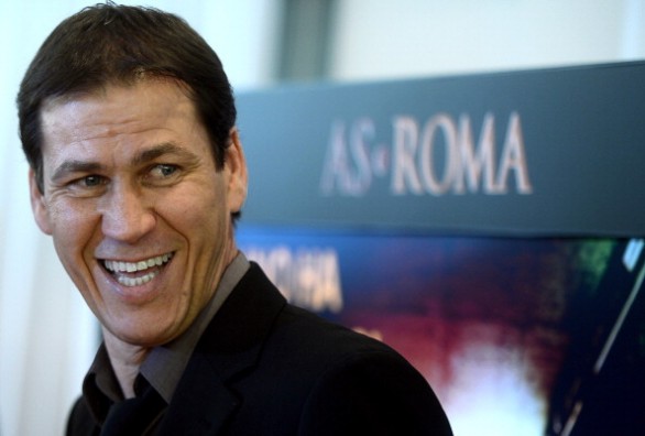 Roma, Rudi Garcia ha conquistato lo spogliatoio: gli elogi di Castan e Benatia