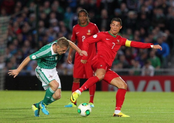 Irlanda del Nord – Portogallo 2-4 | Highlights Qualificazioni Mondiali 2014 – Video Gol (Tripletta di Cristiano Ronaldo)