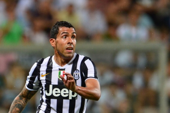 Tevez mostra la sua caviglia su Twitter: &#8220;Gli arbitri ci aiutano sempre, per questo sto così&#8230;&#8221;