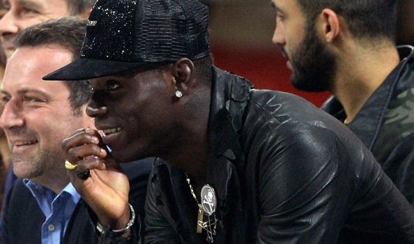 Mario Balotelli: incidente nei pressi di Brescia, nessuna conseguenza