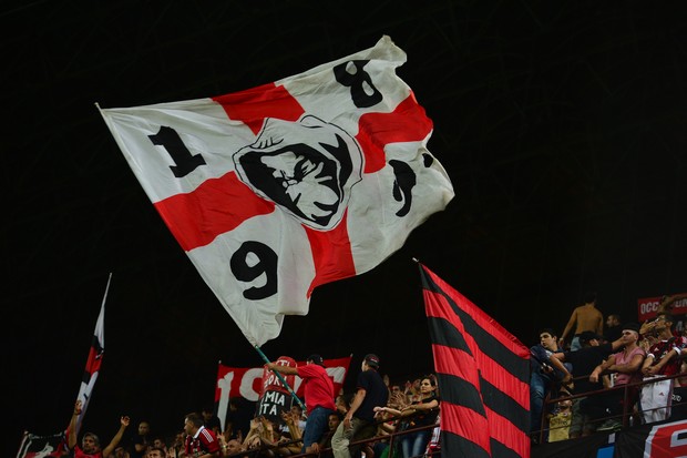 Milan e Inter scrivono ai tifosi: &#8220;Protestate, ma non violate le norme&#8221;