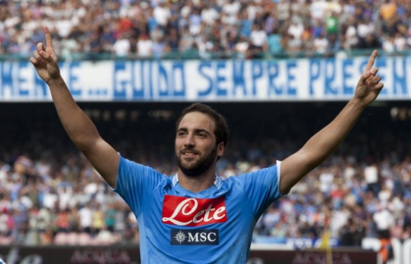 Napoli, Reina e Higuain felici: &#8220;Venire qui la scelta giusta&#8221;