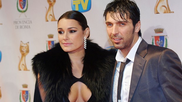 Buffon &#8211; Seredova, aria di crisi: ci sarebbe una terza incomoda