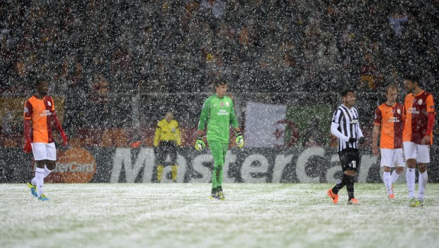 Galatasaray – Juventus rinviata: si gioca domani, alle ore 14.00