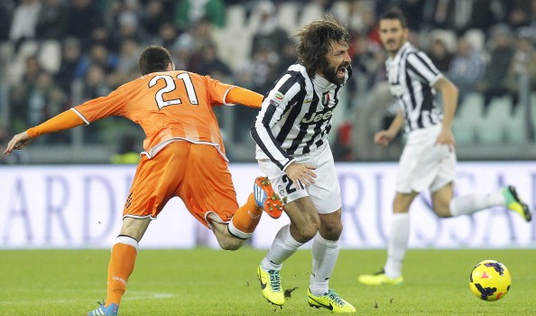 Juventus, Pirlo si ferma: salta il Galatasaray, a rischio il big match con la Roma