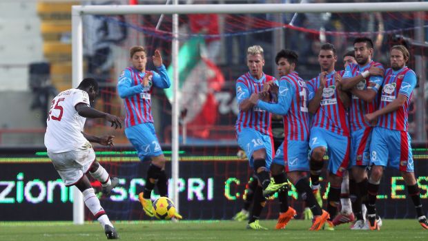 Catania &#8211; Milan 1-3 | Highlights Serie A | Video gol (Castro, Montolivo, Balotelli, Kakà)
