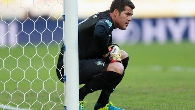 Julio Cesar al Cagliari, il portiere dice sì, ma Cellino vuole vendere Agazzi