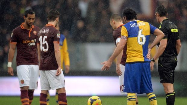 Roma &#8211; Parma, partita sospesa all&#8217;Olimpico per impraticabilità di campo
