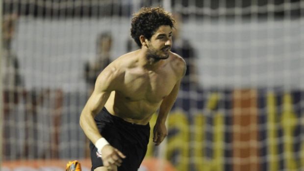 Pato passa al San Paolo: i tifosi del Corinthians volevano rompergli le gambe