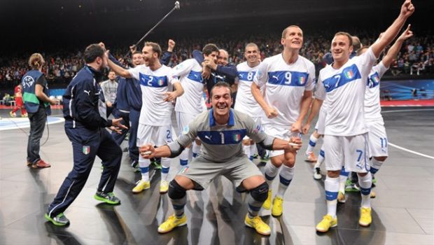 Italia-Portogallo 4-3 | Highlights Europei Calcio a 5 | Azzurri in finale con la Russia