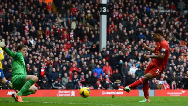 Liverpool &#8211; Arsenal 5-1 | Highlights Premier League | Video gol (Doppiette di Skrtel e Sterling)