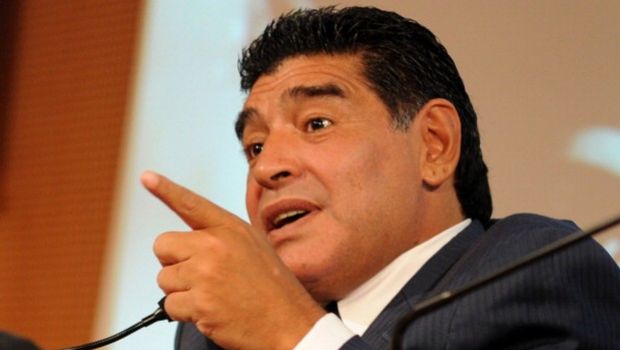 Clamoroso: Maradona torna a giocare a calcio a 53 anni