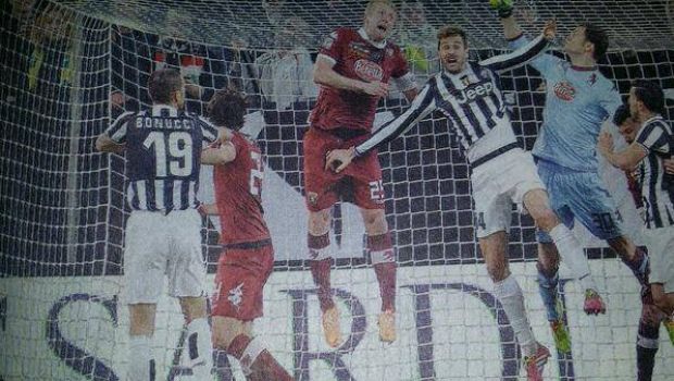 Juventus &#8211; Torino: la Roma grida al complotto, Mediaset tralascia il rigore pro-Juve per sintetizzare