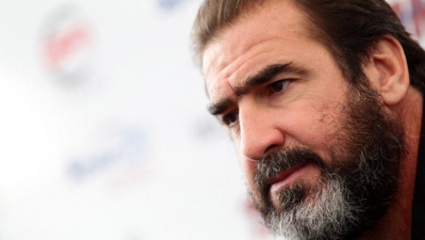 Eric Cantona torna a fare il &#8220;bad boy&#8221;: arrestato a Londra dopo aver aggredito un uomo