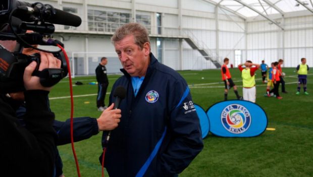 Hodgson: “In Italia pensano di aver già vinto… temo Pirlo, non Balotelli”