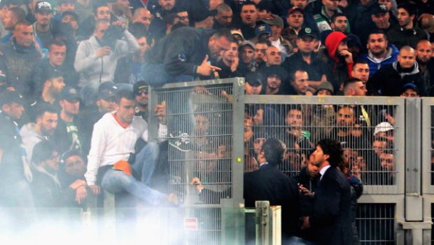 Napoli-Cagliari | 3 Daspo per T-shirt &#8216;Speziale Libero&#8217;. La Curva giura vendetta ai romanisti