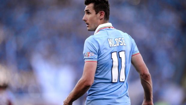 Lazio | Il Cagliari tratta per la cessione di Astori. Ultima stagione per Klose