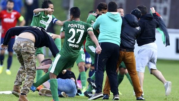 Rissa in campo tra calciatori del Maccabi Haifa e sostenitori pro Palestina, sospesa l&#8217;amichevole con il Lille