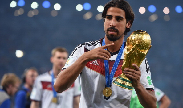 Real Madrid su Luiz Gustavo per sostituire Khedira