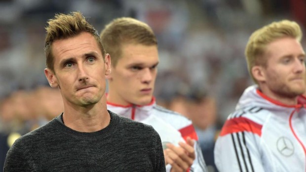 Klose premiato a Düsseldorf si commuove (Foto): “In futuro farò l’allenatore”