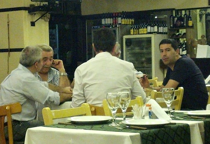 Argentina: arbitro a cena con i dirigenti della squadra, caos e minacce