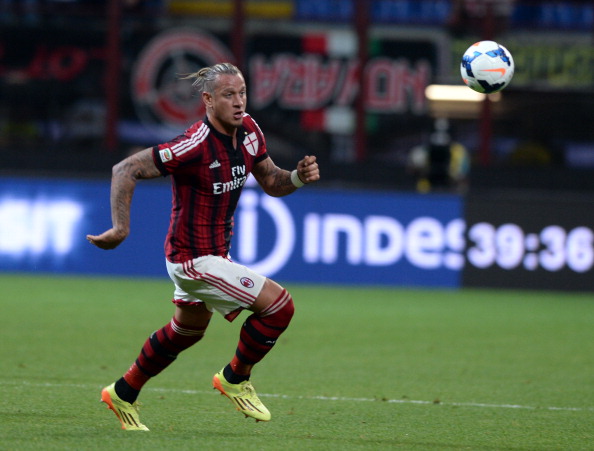 Calciomercato Milan: tanti esuberi da piazzare a gennaio, da Mexes a Essien