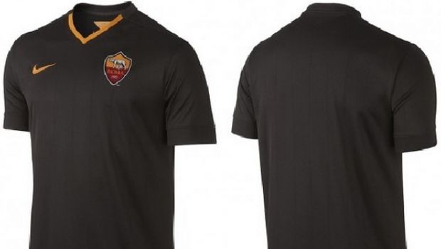 Roma, ecco la terza maglia per la stagione 2014-15: è un completo color ebano