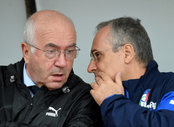 Tavecchio scrive lettera di scuse a tutte le federazioni, ma l&#8217;indagine Uefa va avanti