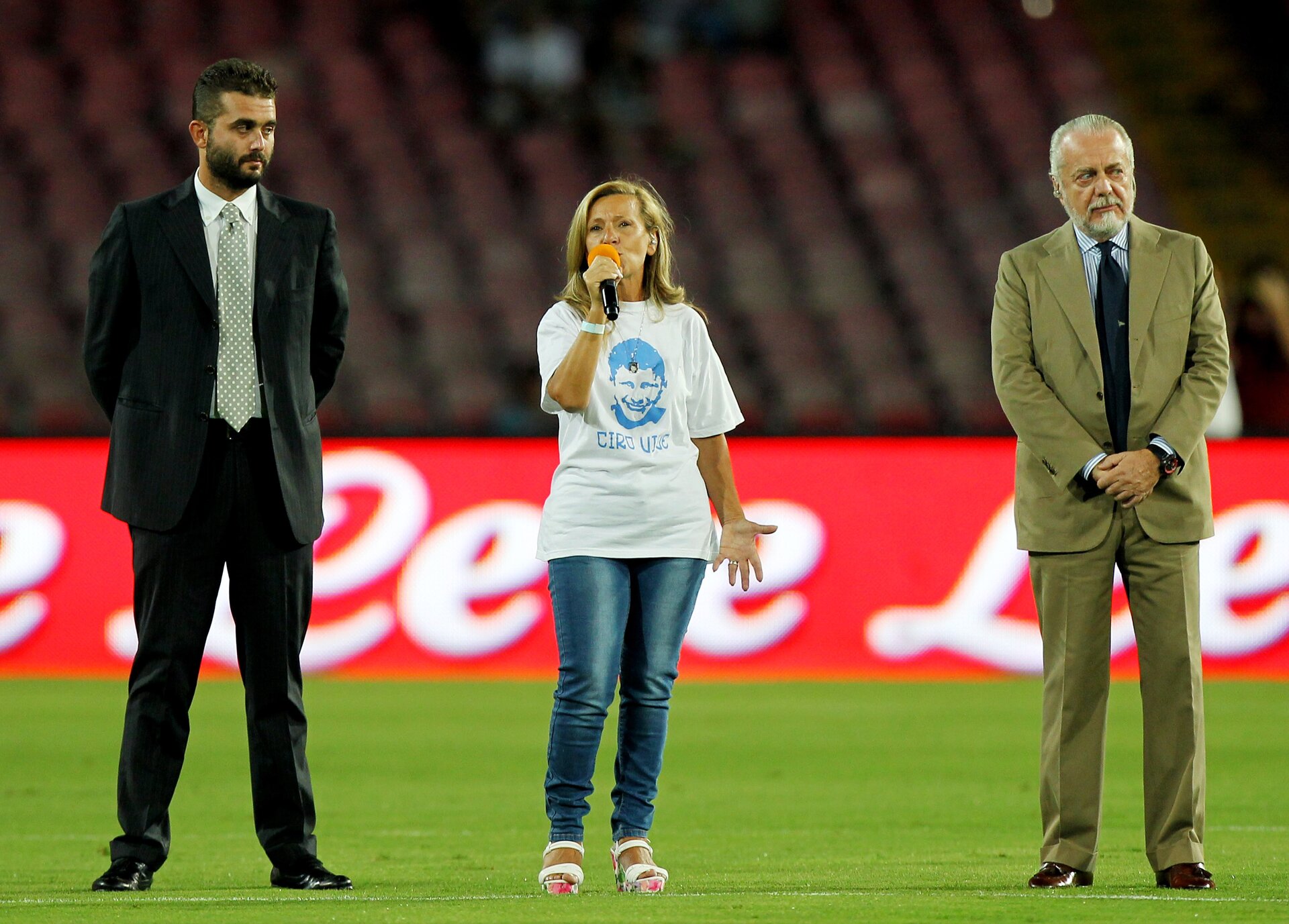 Napoli-Roma: giallorossi in aereo, poi in località segreta